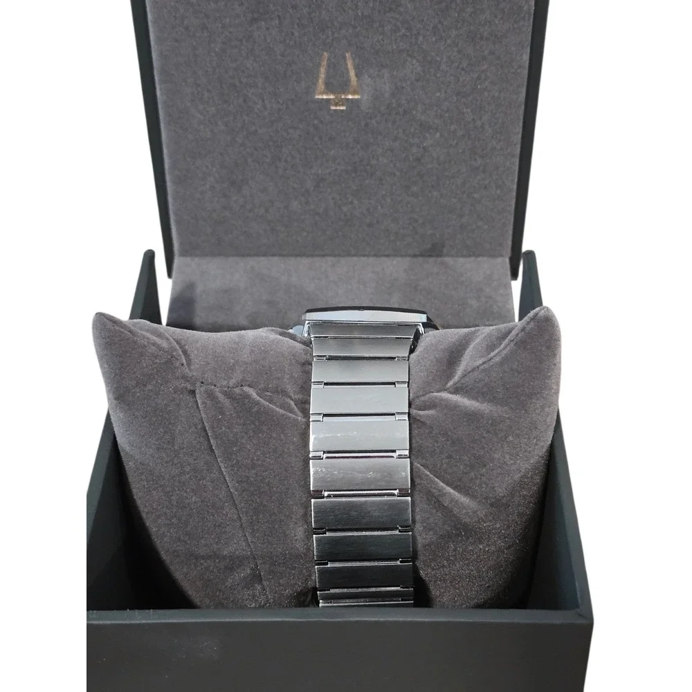 Bulova Precision Chronograph Men's Watch Stainless Steel Black Dial w/ Box - Picture 6 of 10
